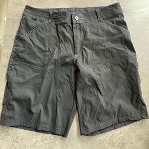 Men's Kuhl Shorts | size 38
